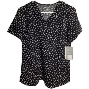 Chic Black and White Flutter Sleeve Blouse scrub top